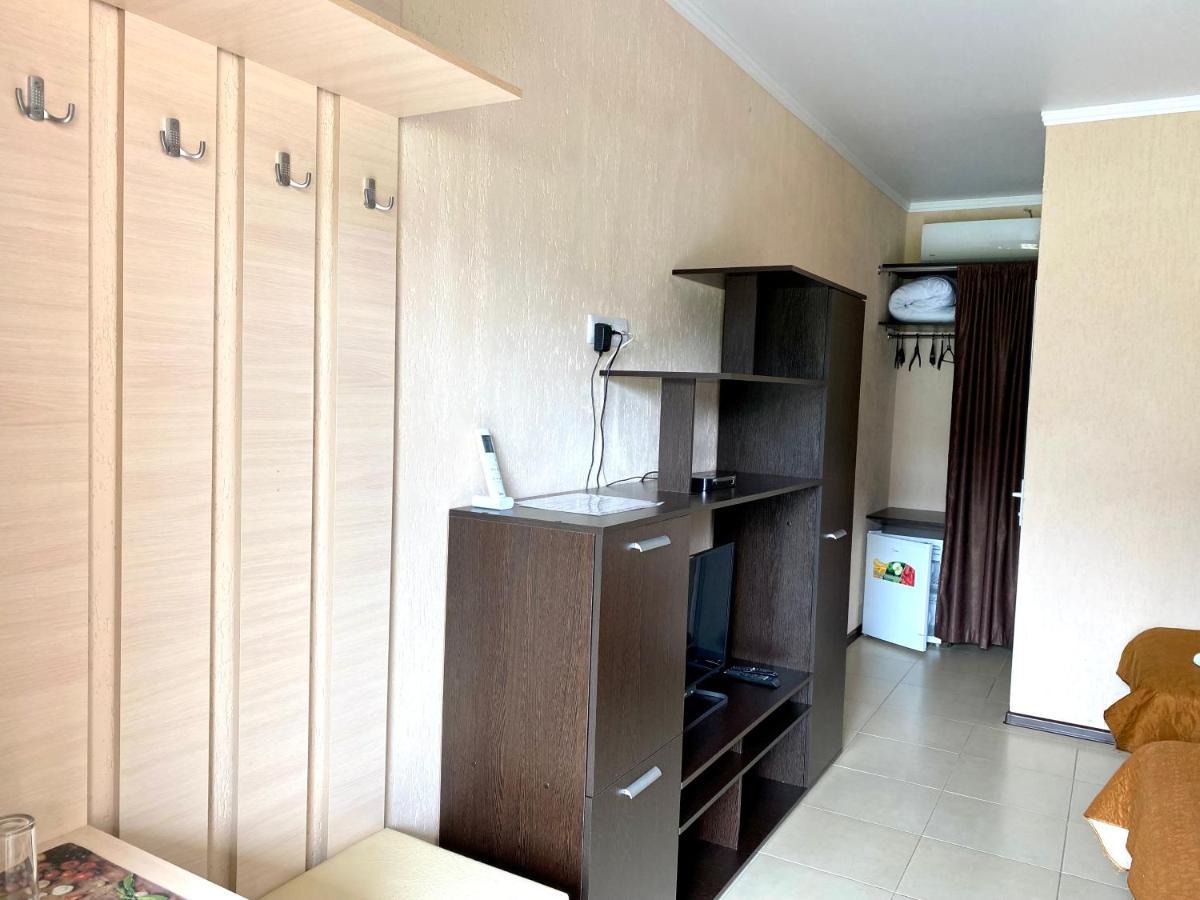Hotel Solntse Abkhazii Lidzava Exterior photo
